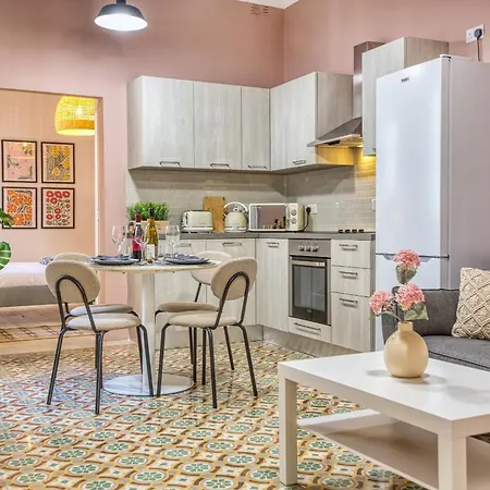 Charming Traditional 2 Bedroom Near Valletta Gbal1-1 アパート フロリアーナ