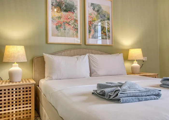 Charming Traditional 2 Bedroom Near Valletta Gbal1-1 * Il-Furjana