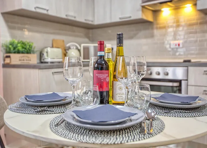 Charming Traditional 2 Bedroom Near Valletta Gbal1-1 아파트